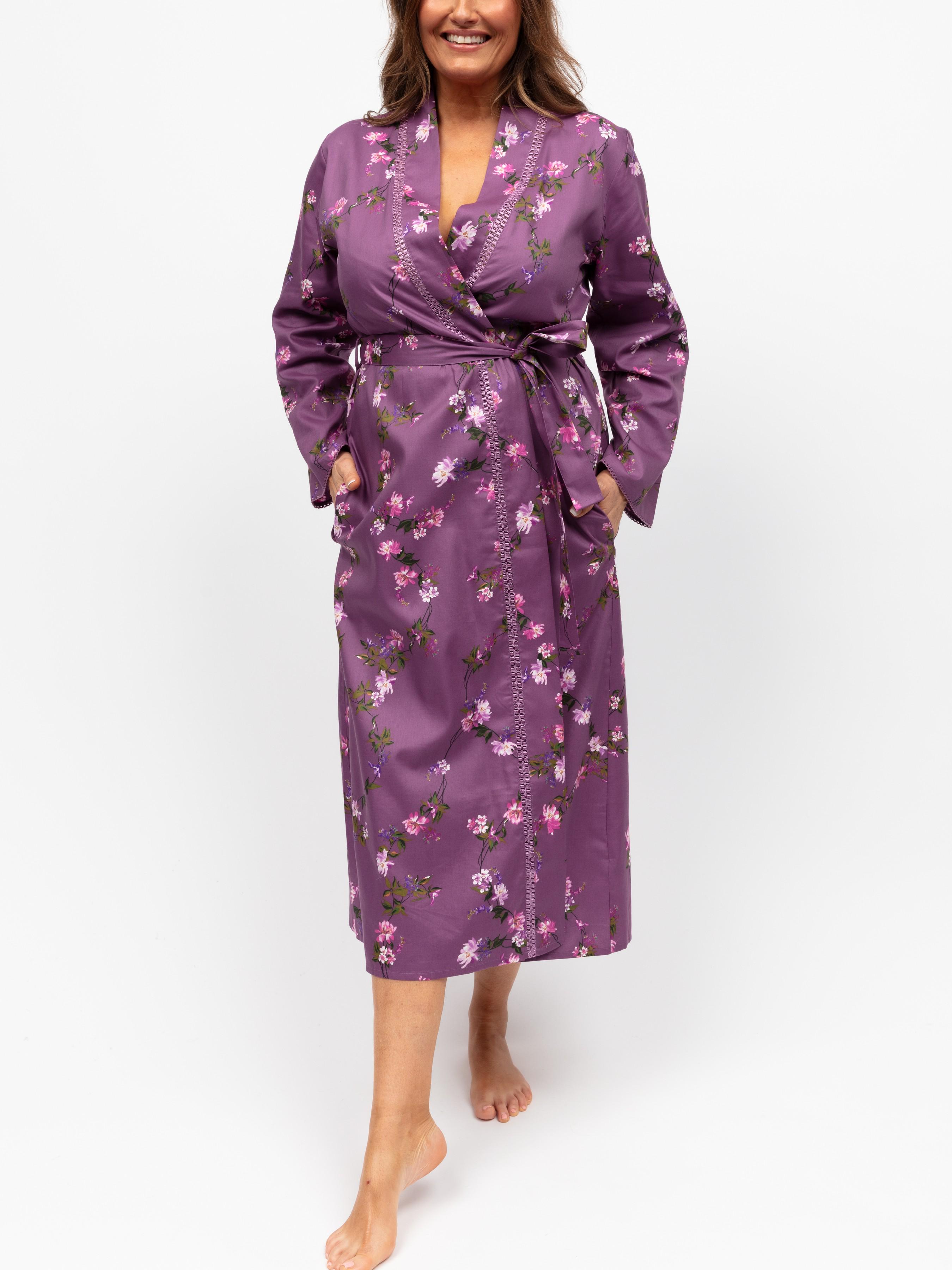 Халат женский NORA ROSE Rhea 2229LIL с цветочным принтом XXL Сиреневый (5051877621589)