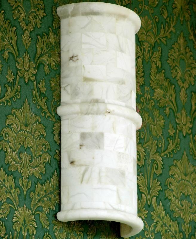 Бра настенное накладное Brille BCL-189W/2 E14 под камень классическое