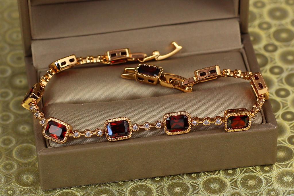 Браслет Xuping Jewelry дорожка с красными прямоугольниками 17,5 см х 7 мм Золотистый (2327327063)