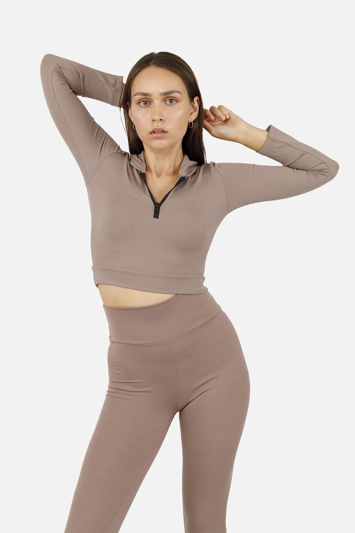 Футболка с длинным рукавом женская ЦБ-00256336 р. 46 Капучино (SKT001009909)