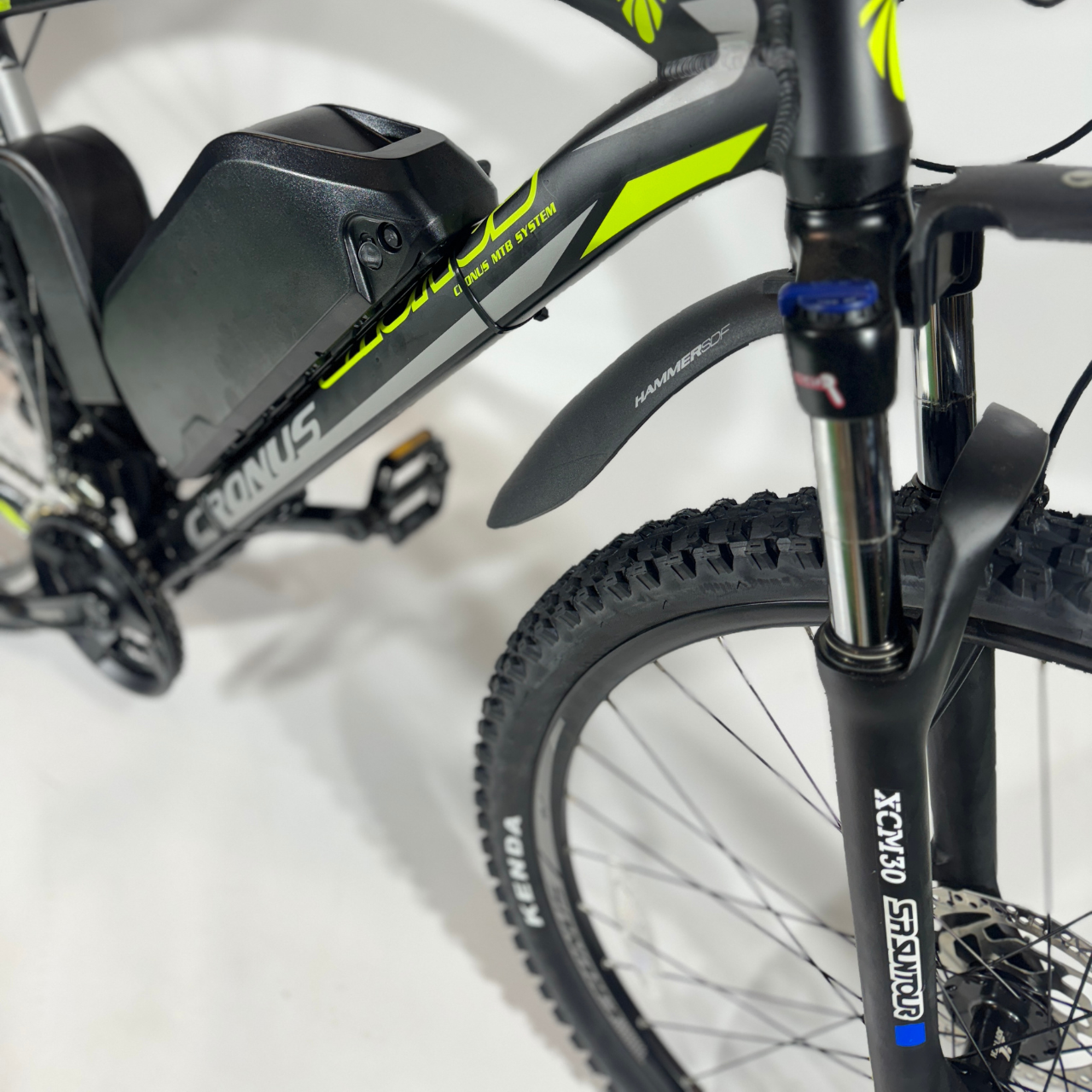 Велосипед Cronus Warrior 2022 29" 21" Black/Light green - фото 7 Велосипед Cronus Warrior 2022 29" 21" Black/Light green - фото 7