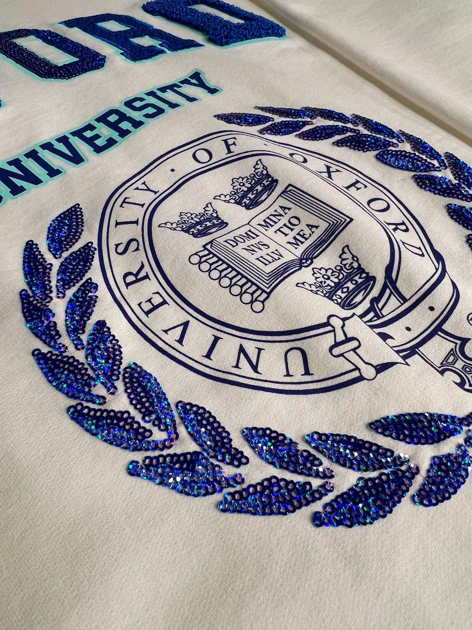 Свитшот женский LSK 6011 удлиненный туника вышивка впереди OXFORD пайетки OS Белый (1869) - фото 2