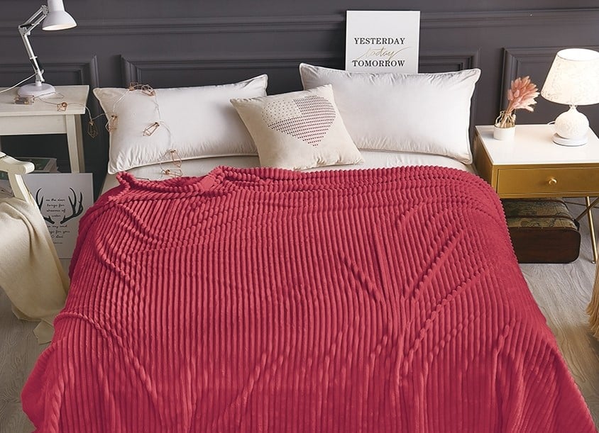 Плед TAGtextil велсофт Красный 200х220 см (ALM1935)