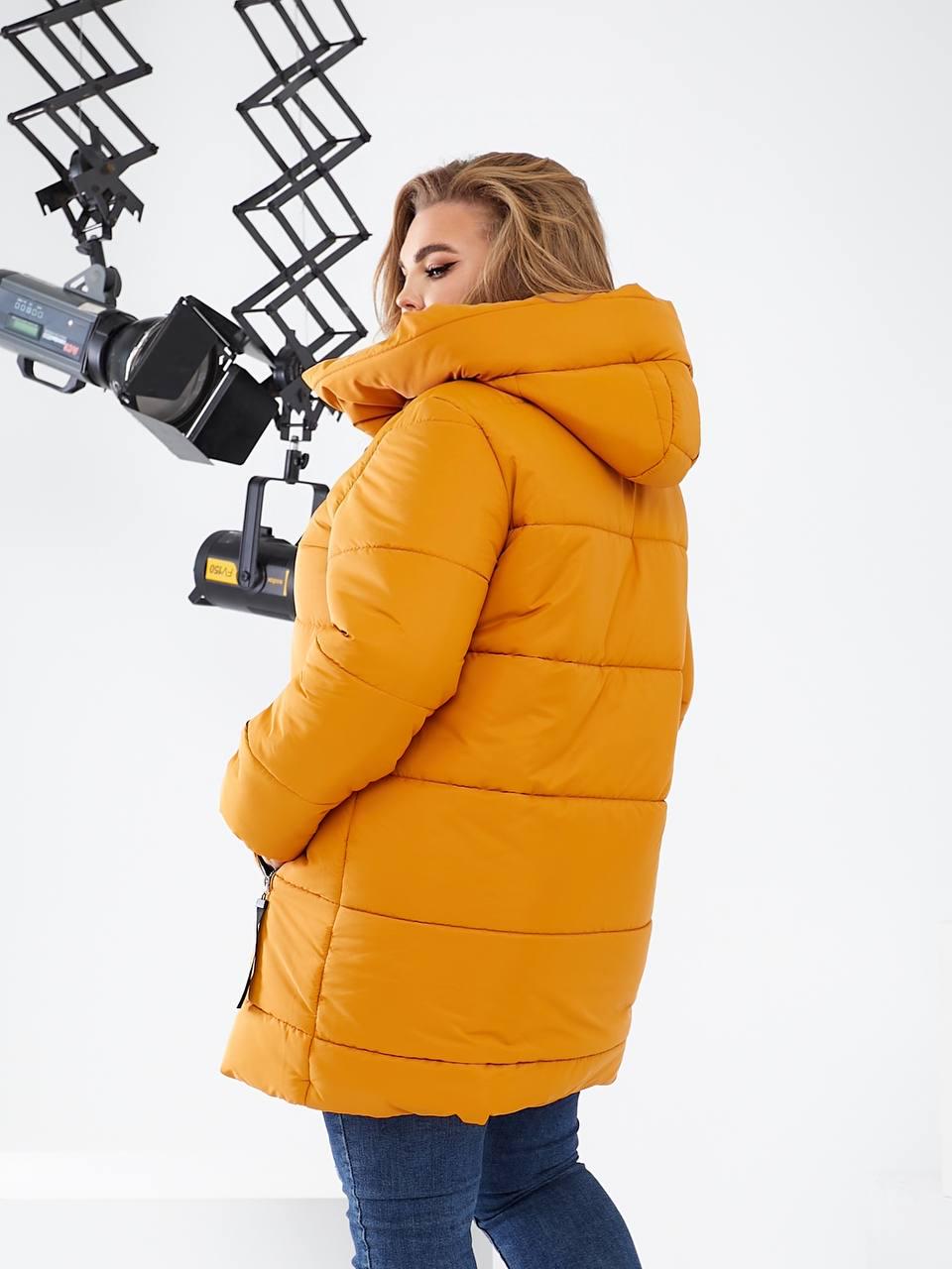 Куртка женская зимняя на молнии с капюшоном р. 64-66 Горчичный (8733365) - фото 3 Куртка женская зимняя на молнии с капюшоном р. 64-66 Горчичный (8733365) - фото 3