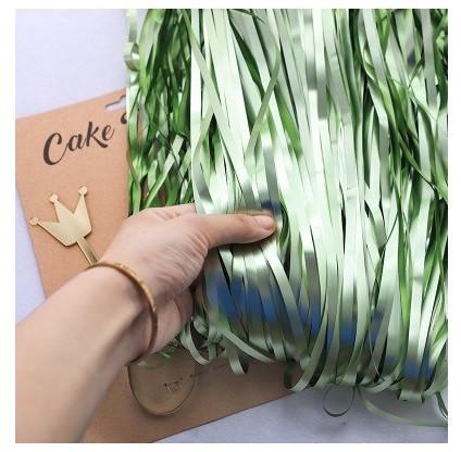 Дождик для фотозоны 3x1 м Зеленый матовый (1223/3) - фото 2 Дождик для фотозоны 3x1 м Зеленый матовый (1223/3) - фото 2