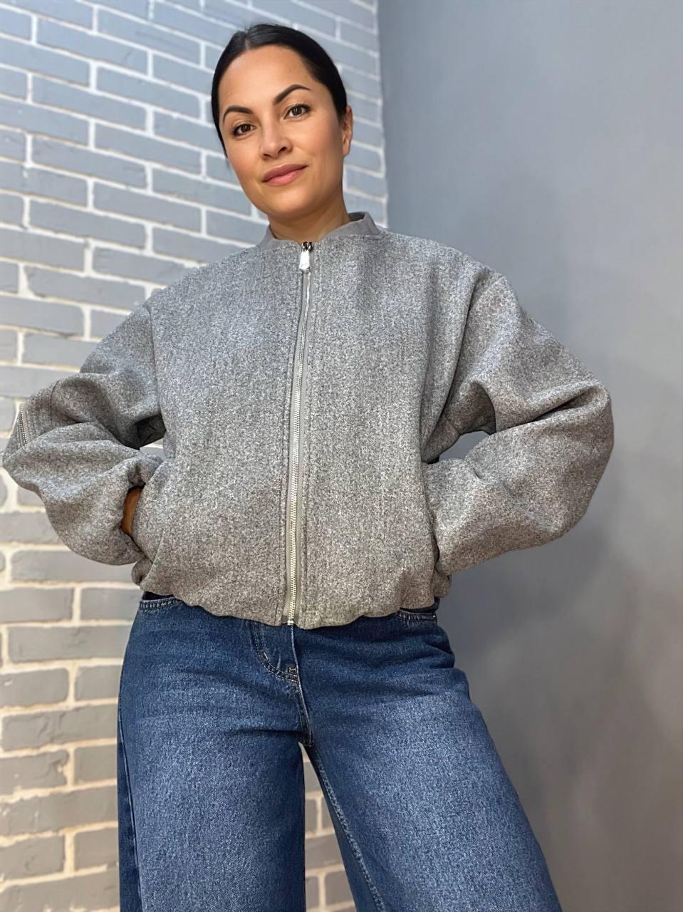 Куртка жіноча Lady Yep 2716 тканина пальто бомбер жакет на резинці з кишенями коротка р. 44 Сірий (2647) - фото 5 Куртка жіноча Lady Yep 2716 тканина пальто бомбер жакет на резинці з кишенями коротка р. 44 Сірий (2647) - фото 5