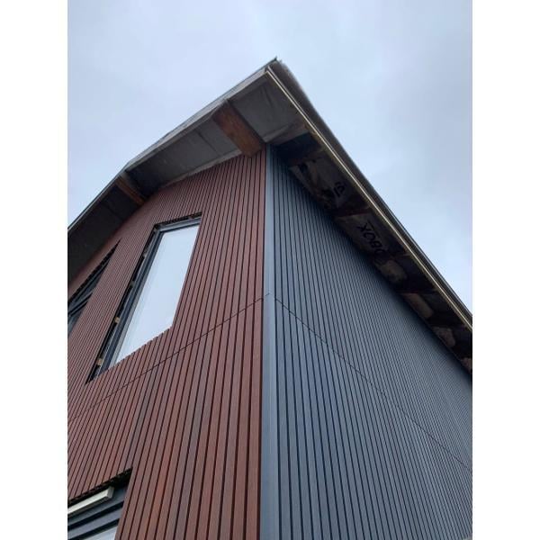 Панель фасадная Rosewood 3D рейка ДПК 219х26х2900 мм Chocolate (14652452) - фото 3 Панель фасадная Rosewood 3D рейка ДПК 219х26х2900 мм Chocolate (14652452) - фото 3