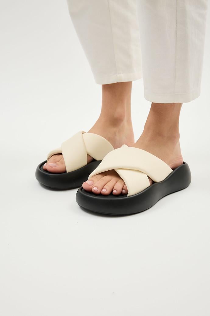 Шлепанцы женские LONZA р. 38 Белый (198722)