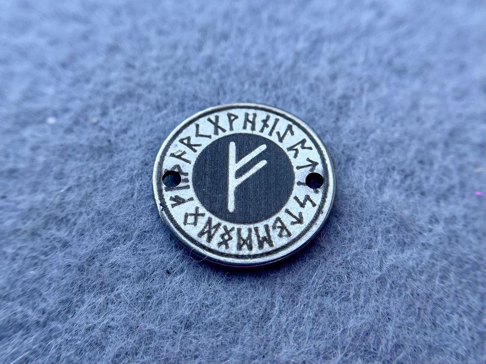 Коннектор из нержавеющей стали 12х12х1 мм