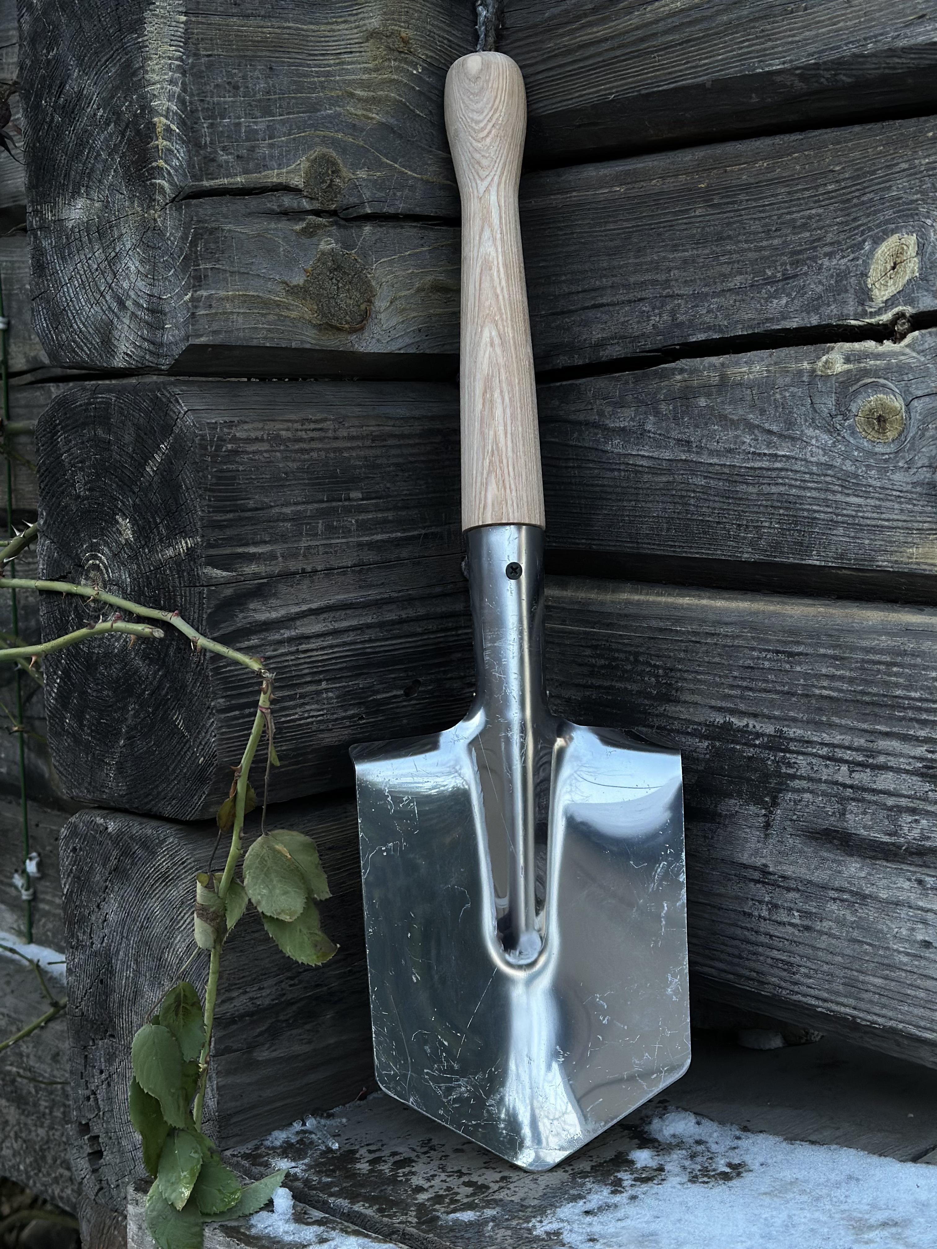 Лопата саперная Reckless цельная из нержавеющей стали 2 мм 52х19х15 см (лтмн19) - фото 7 Лопата саперная Reckless цельная из нержавеющей стали 2 мм 52х19х15 см (лтмн19) - фото 7