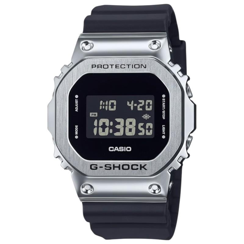 Годинник чоловічий Casio GM-5600-1ER