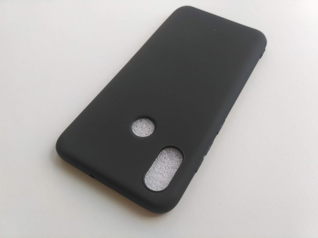 Силиконовый чехол Xiaomi Mi 8 SE матовый Черный - фото 2 Силиконовый чехол Xiaomi Mi 8 SE матовый Черный - фото 2