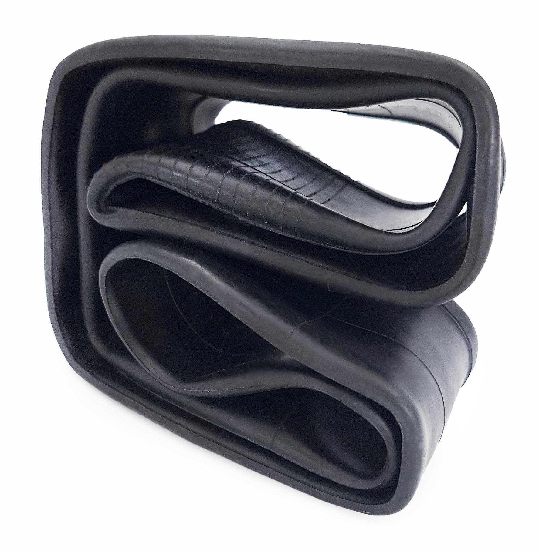 Камера велосипедная Wanda 12х1/2x2 1/4 AV угловой ниппель TR87 35 мм (G0000589) Камера велосипедная Wanda 12х1/2x2 1/4 AV угловой ниппель TR87 35 мм (G0000589)