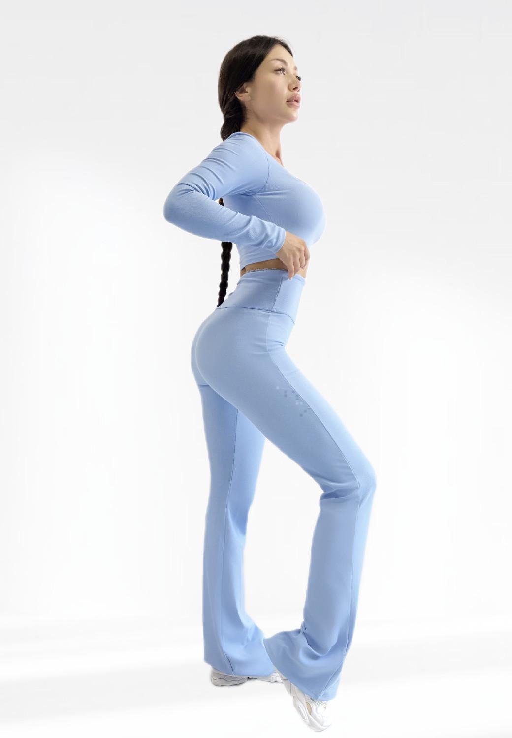 Костюм для фитнеса женский LILAFIT лосины клеши/топ L Голубой (LFS000139) - фото 2 Костюм для фитнеса женский LILAFIT лосины клеши/топ L Голубой (LFS000139) - фото 2