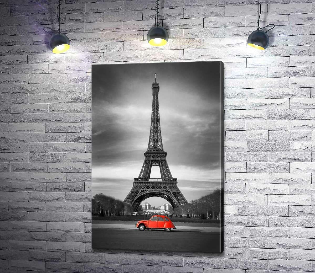 Картина ArtPoster Серый Париж и яркий ретро автомобиль 86x130 см Модуль №1 (000563)