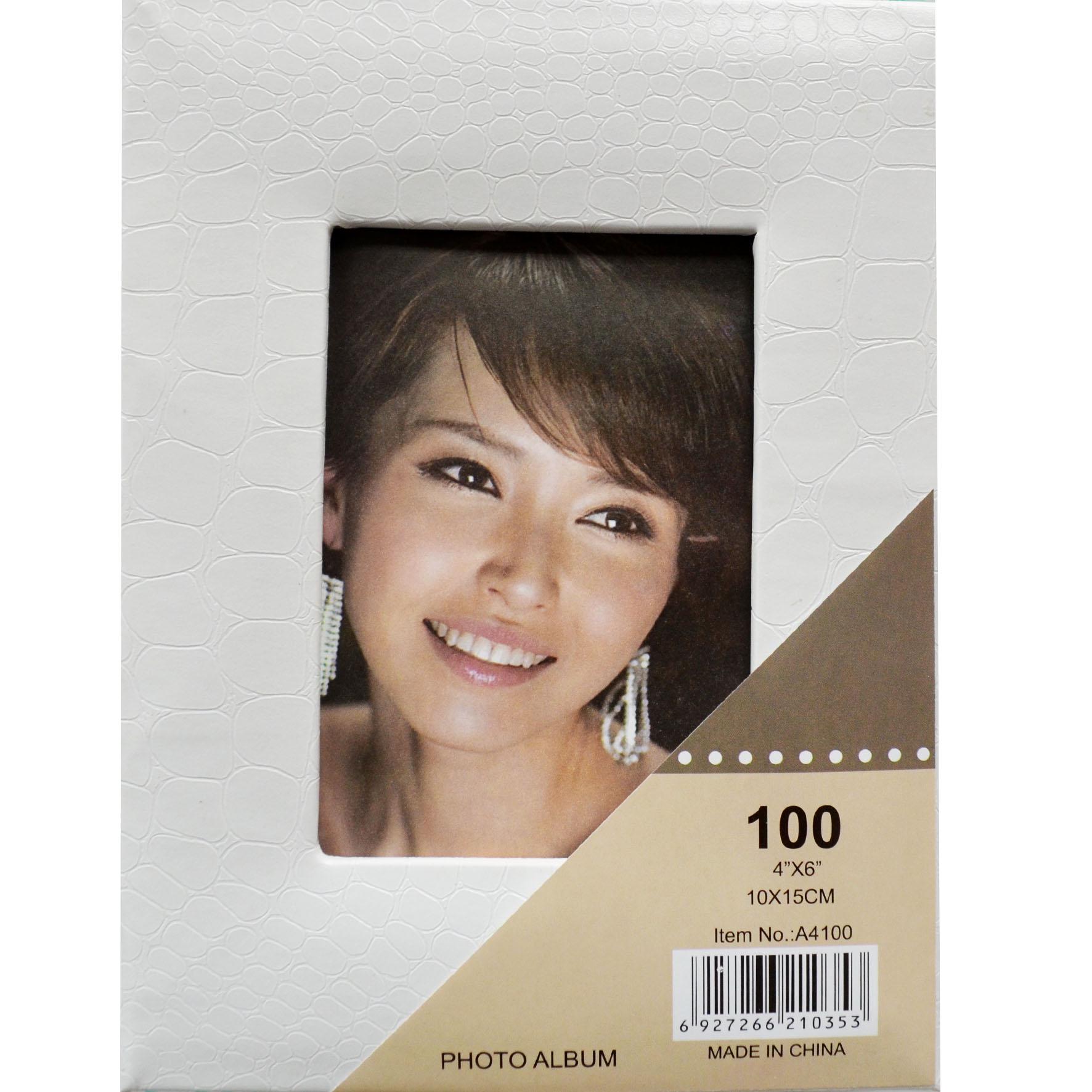 Фотоальбом сімейний з віконцем для фото 100/10х15 см (2520)