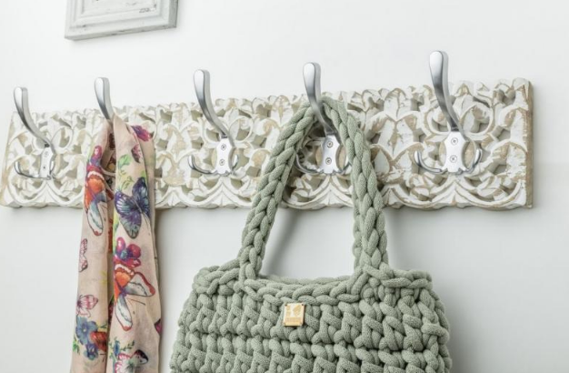 Гачок для одягу настінний GTV А0-K24 металевий 122х78х76 мм Латунь (24789072) - фото 3 Гачок для одягу настінний GTV А0-K24 металевий 122х78х76 мм Латунь (24789072) - фото 3