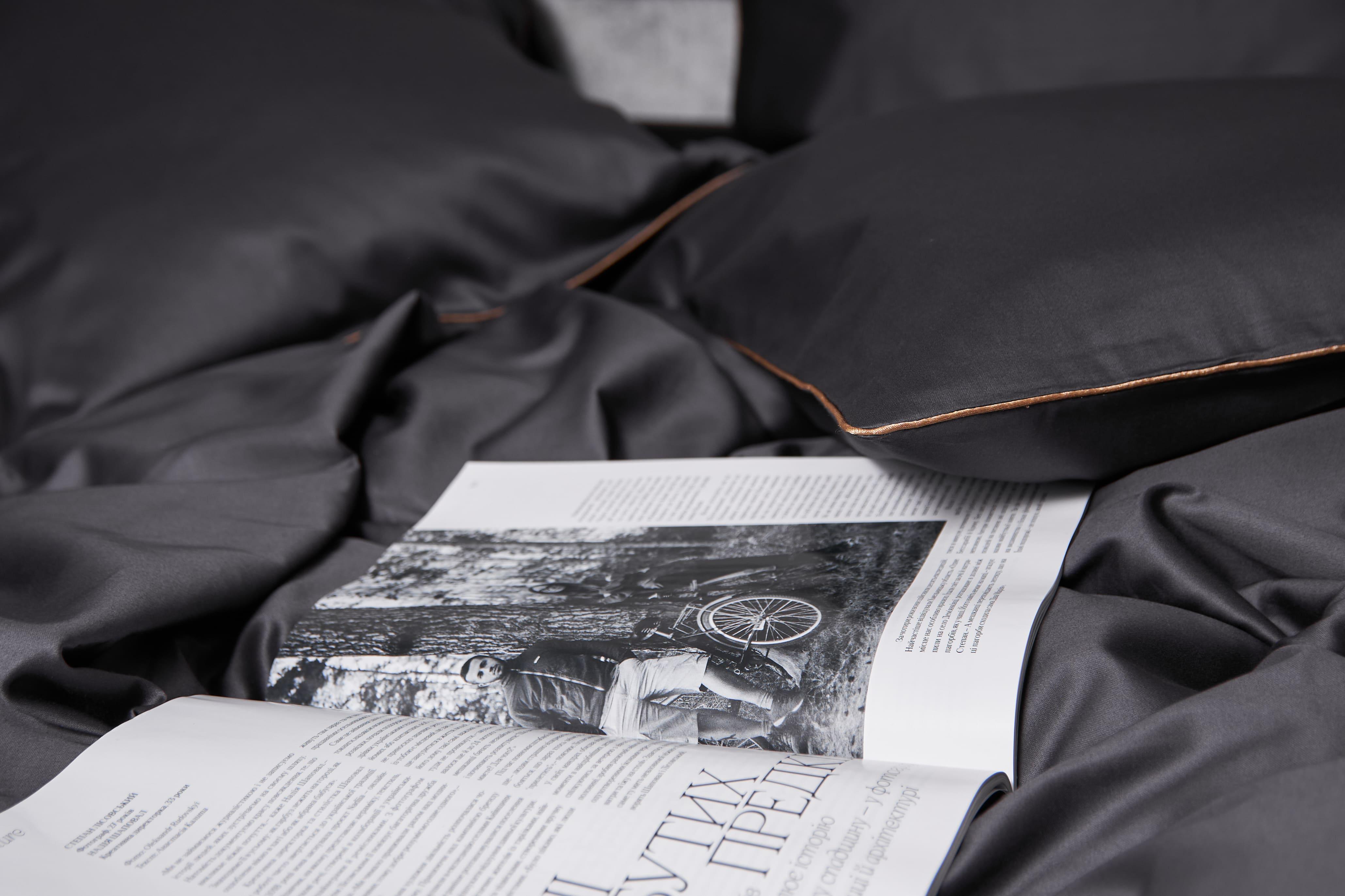 Комплект постільної білизни Moon&Star Satin Premium Gold Corner сімейний 160х220х2 см 50х70 см/4 шт. (MS-820003918) - фото 6 Комплект постільної білизни Moon&Star Satin Premium Gold Corner сімейний 160х220х2 см 50х70 см/4 шт. (MS-820003918) - фото 6