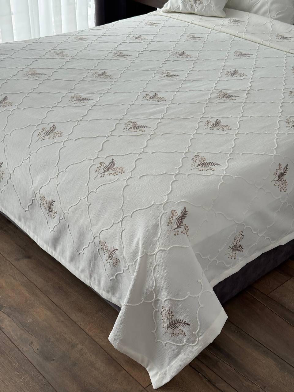 Покрывало Барокко №6 хлопок 240х250 см Молочный (55677-6-240x250cm) - фото 4 Покрывало Барокко №6 хлопок 240х250 см Молочный (55677-6-240x250cm) - фото 4