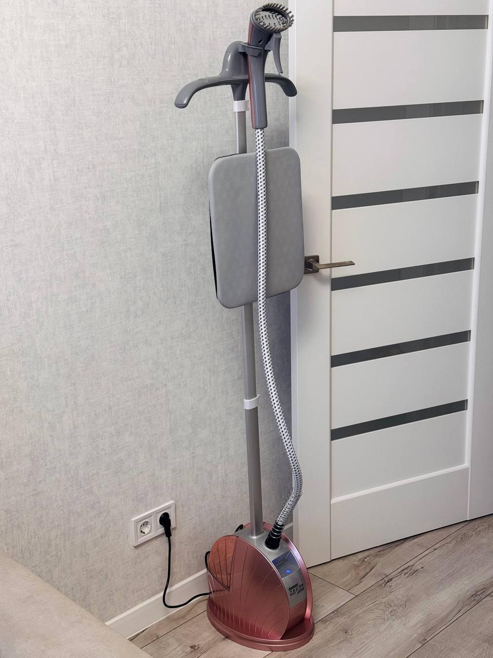 Відпарювач для одягу вертикальний з вішалкою Zepline ZP-132 3500 Вт Рожевий (2606948543) - фото 4