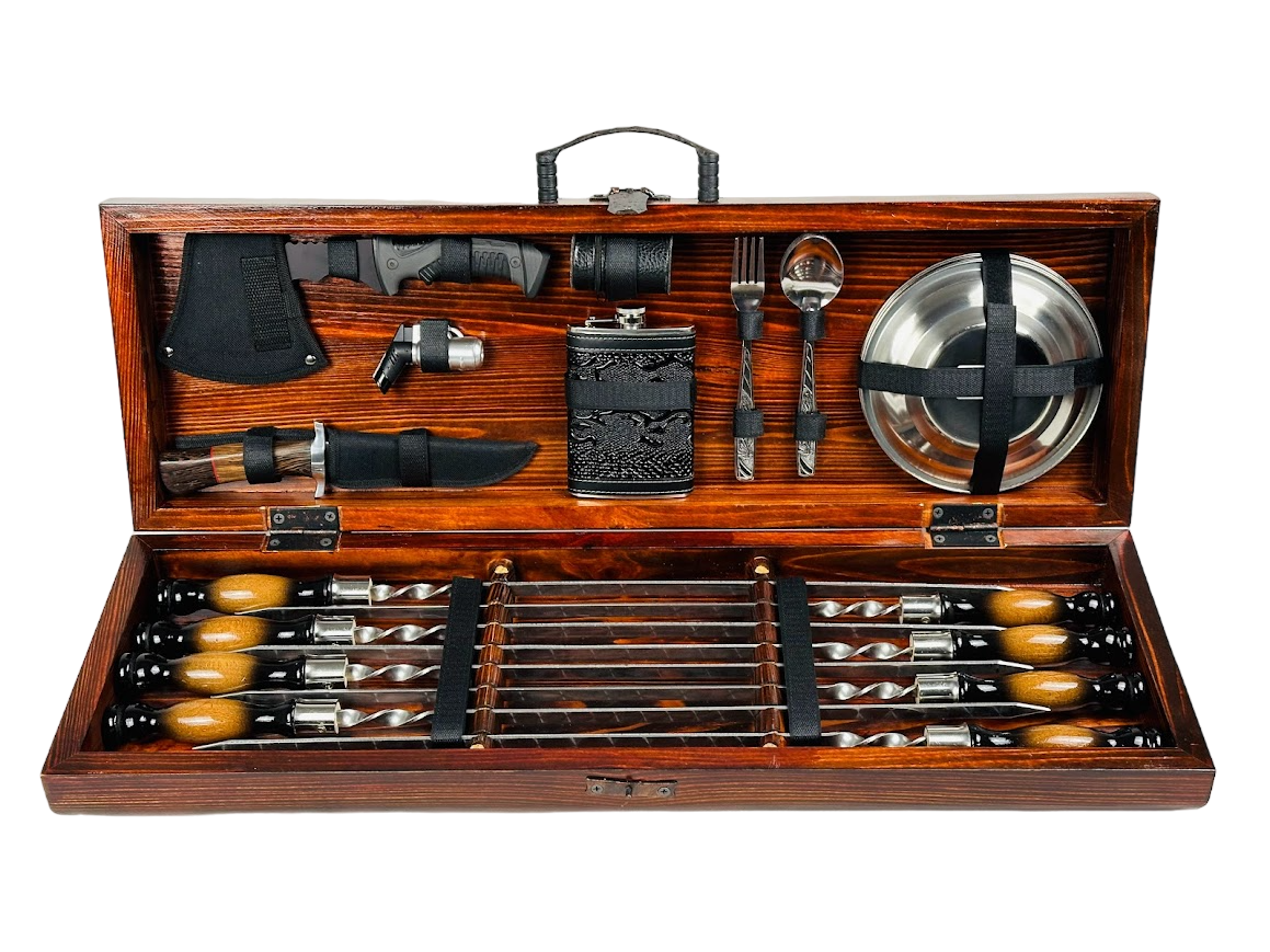 Набор шампуров подарочный Пикник LUX в деревянном кейсе на 36 предметов (106-10-KS-7802)