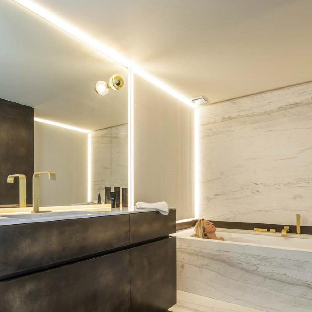 Вентилятор витяжний Renson HI-Tech розумний з датчиками якості повітря/запаху/вологості Wi-Fi - фото 5 Вентилятор витяжний Renson HI-Tech розумний з датчиками якості повітря/запаху/вологості Wi-Fi - фото 5