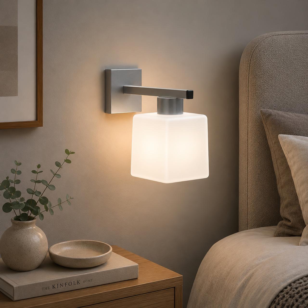 Бра MSK ELECTRIC Sakura с квадратным плафоном под лампу Е27 Серебряный (NL 16510-1 SL)