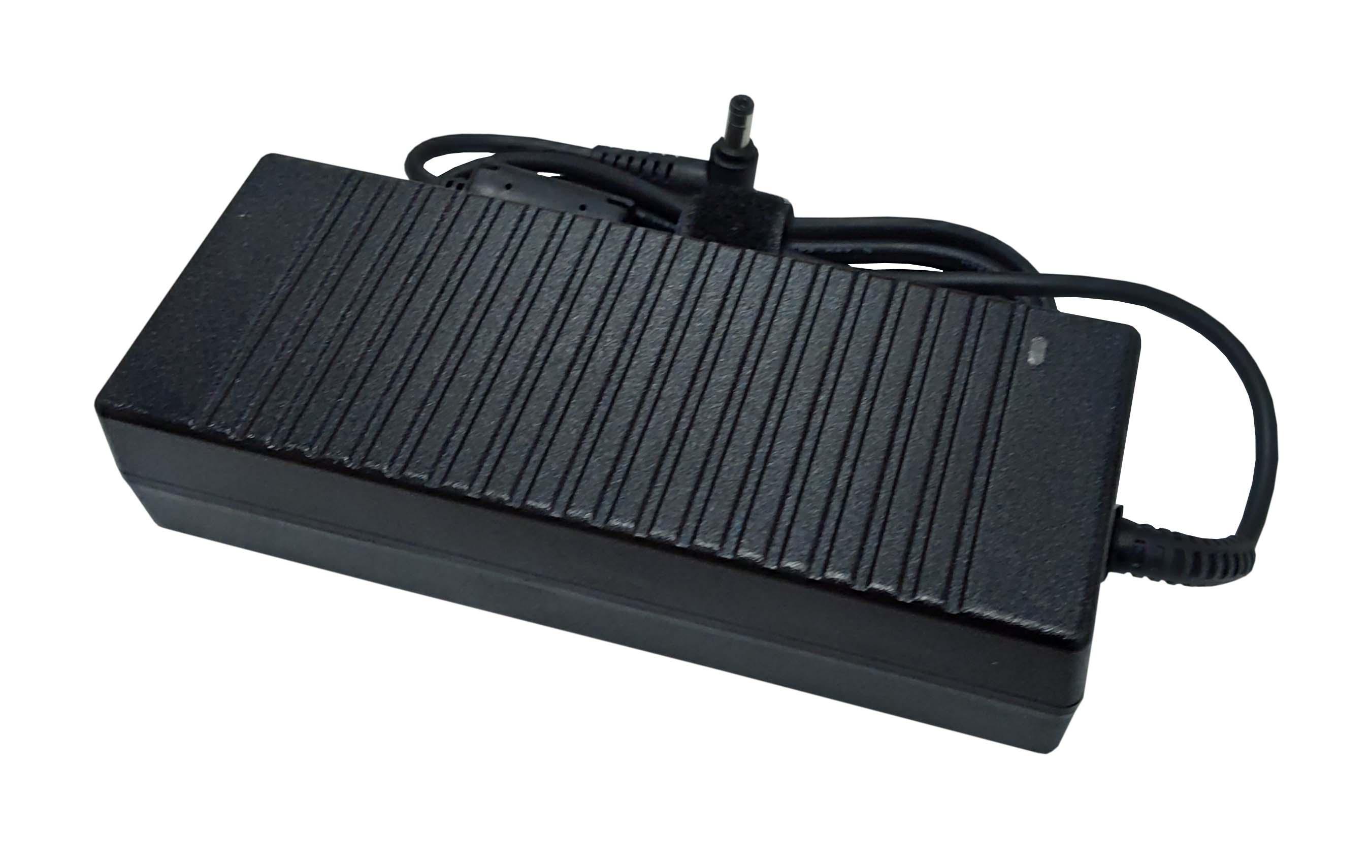 Блок питания для ноутбука Acer 135W 19V 7,1A 5,5x2,5 мм (016087) Блок питания для ноутбука Acer 135W 19V 7,1A 5,5x2,5 мм (016087)