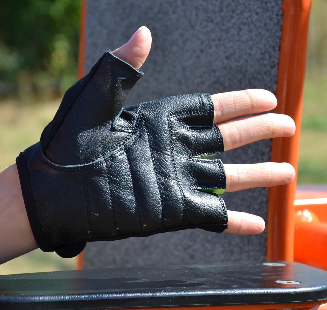 Перчатки для фитнеса MadMax MFG-251 Rainbow S Green (A-012603) - фото 2 Перчатки для фитнеса MadMax MFG-251 Rainbow S Green (A-012603) - фото 2