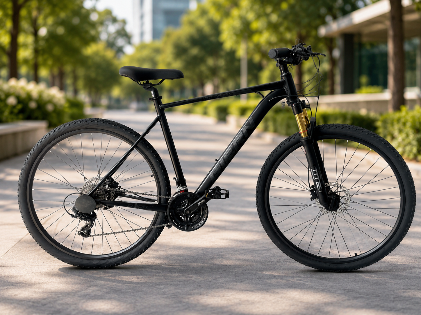 Велосипед горный 29" с алюминиевой рамой 21" и гидравлическими тормозами Shimano Черный (8-18-4430-М2983002)