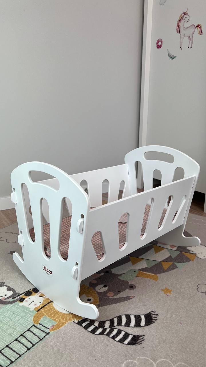 Игрушка кроватка-люлька с постельным бельем Белый - фото 4 Игрушка кроватка-люлька с постельным бельем Белый - фото 4