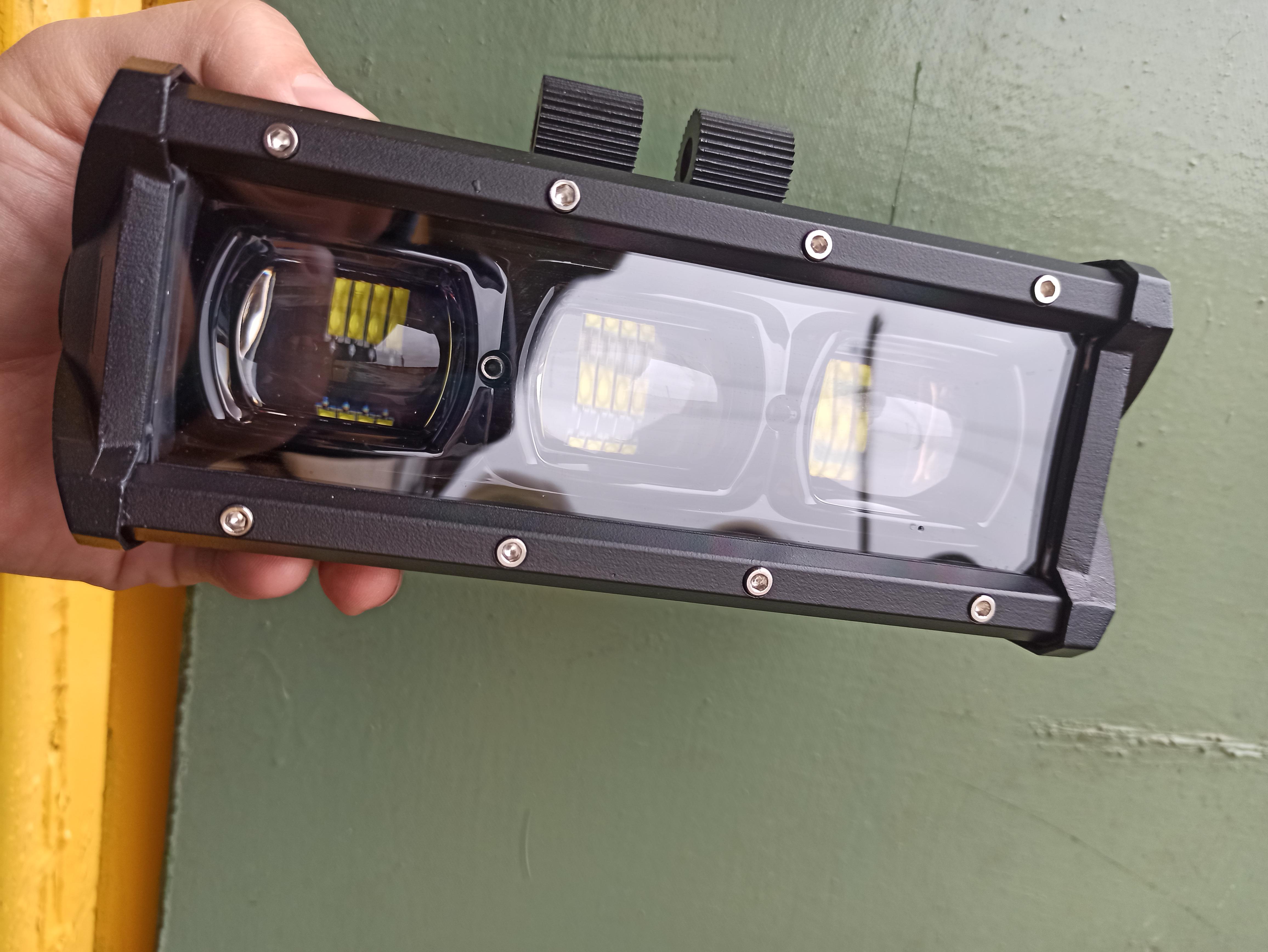 Світлодіодна LED балка Cree 9D 28" 701х75х80 мм - фото 9 Світлодіодна LED балка Cree 9D 28" 701х75х80 мм - фото 9