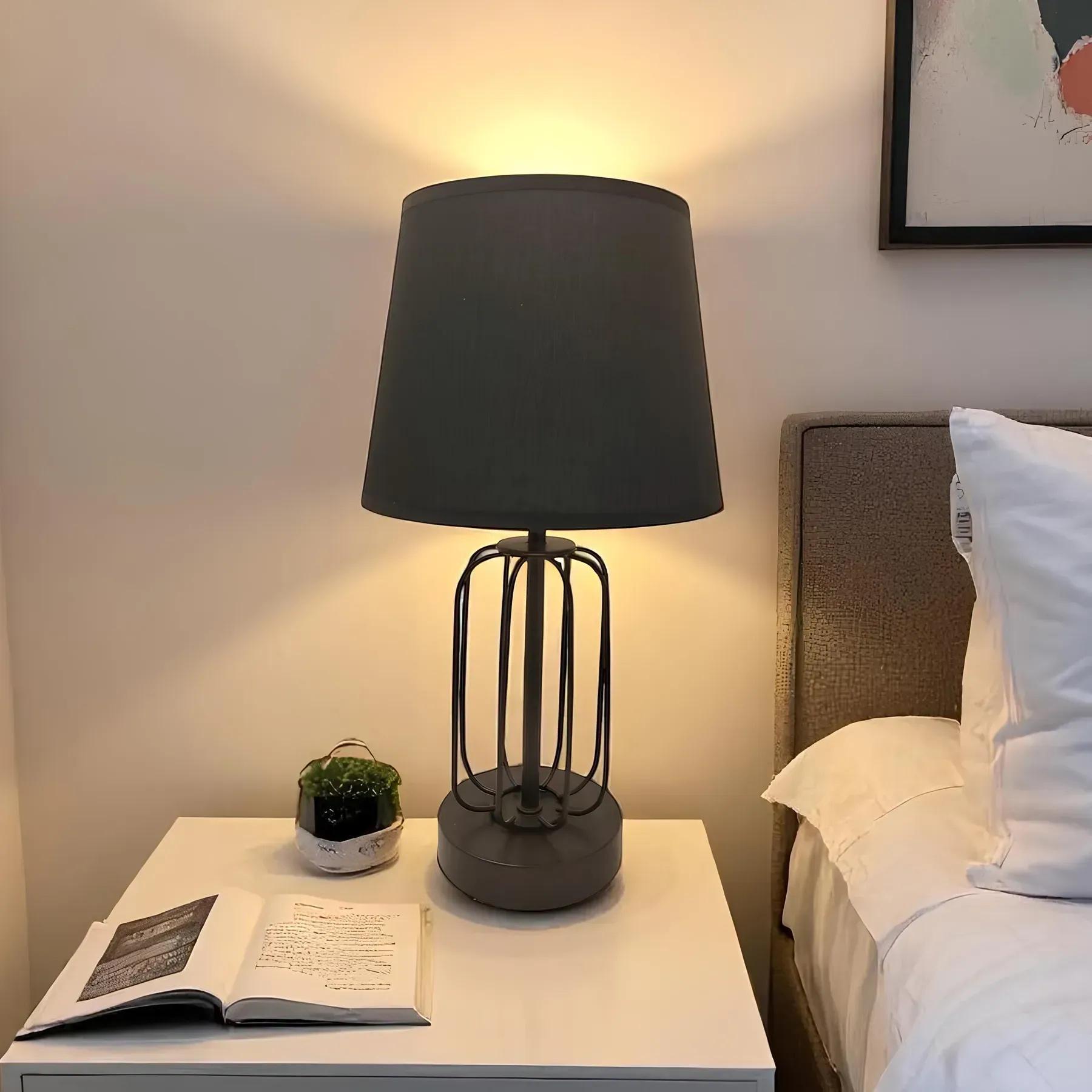 Настільна лампа Valeso з металевим каркасом Е14 IP20 HS8639 Чорний (28688735) - фото 2