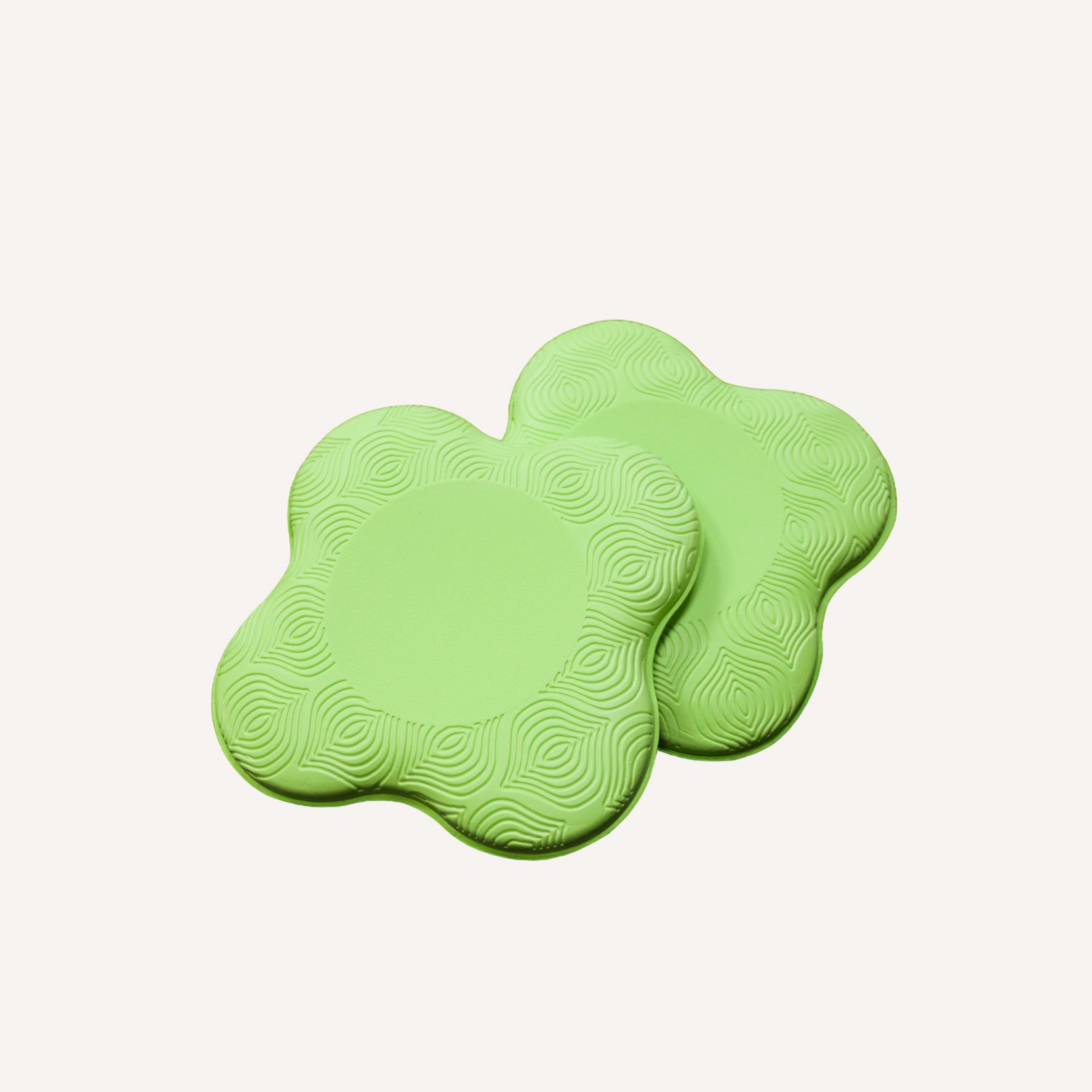 Подставки под колени и локти для йоги и фитнеса 20х20х2 см2 шт. Салатовый (П1)