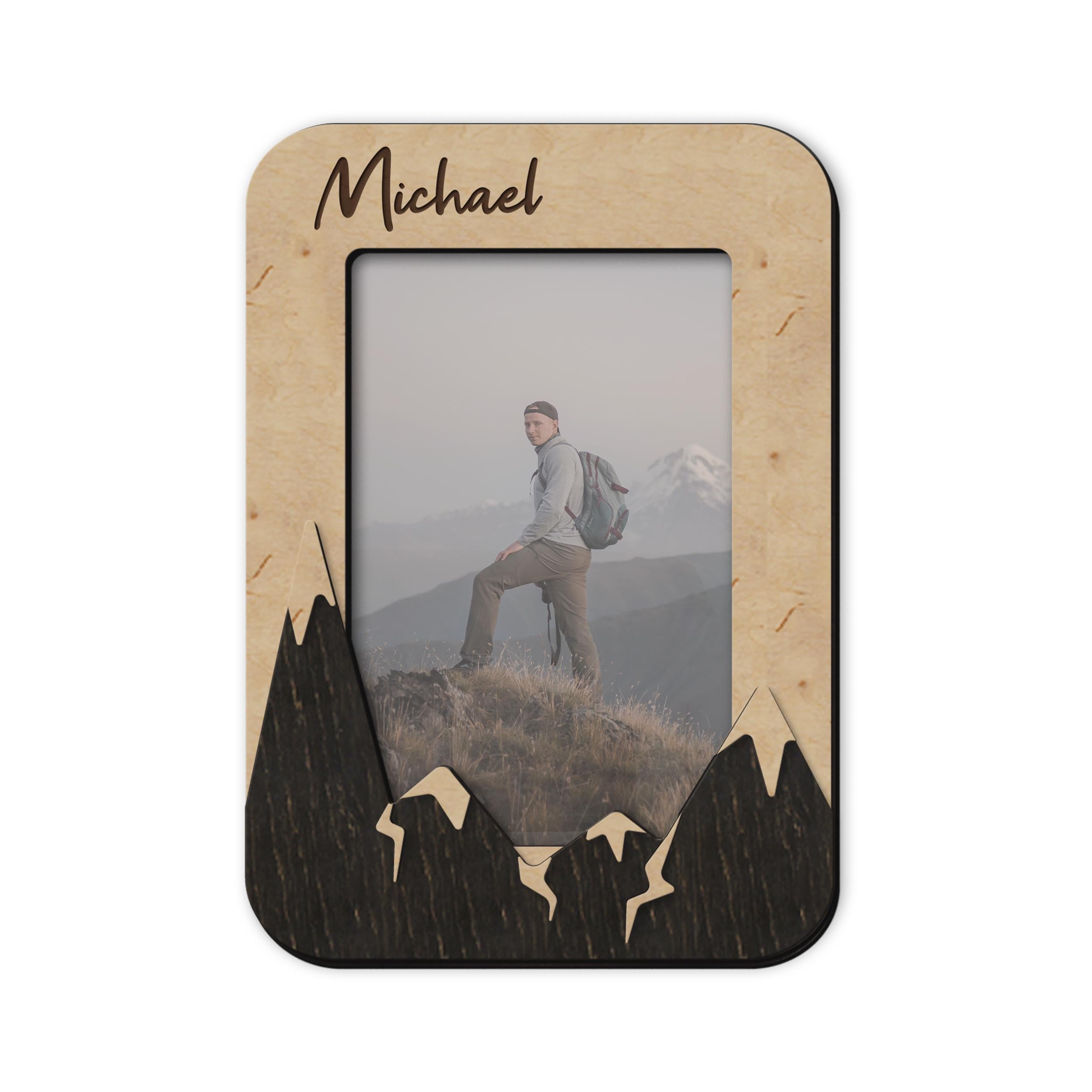 Фоторамка деревянная The Frame Depot Горные вершины под персонализацию Бежевый (mountain_5x7_vertical-3)