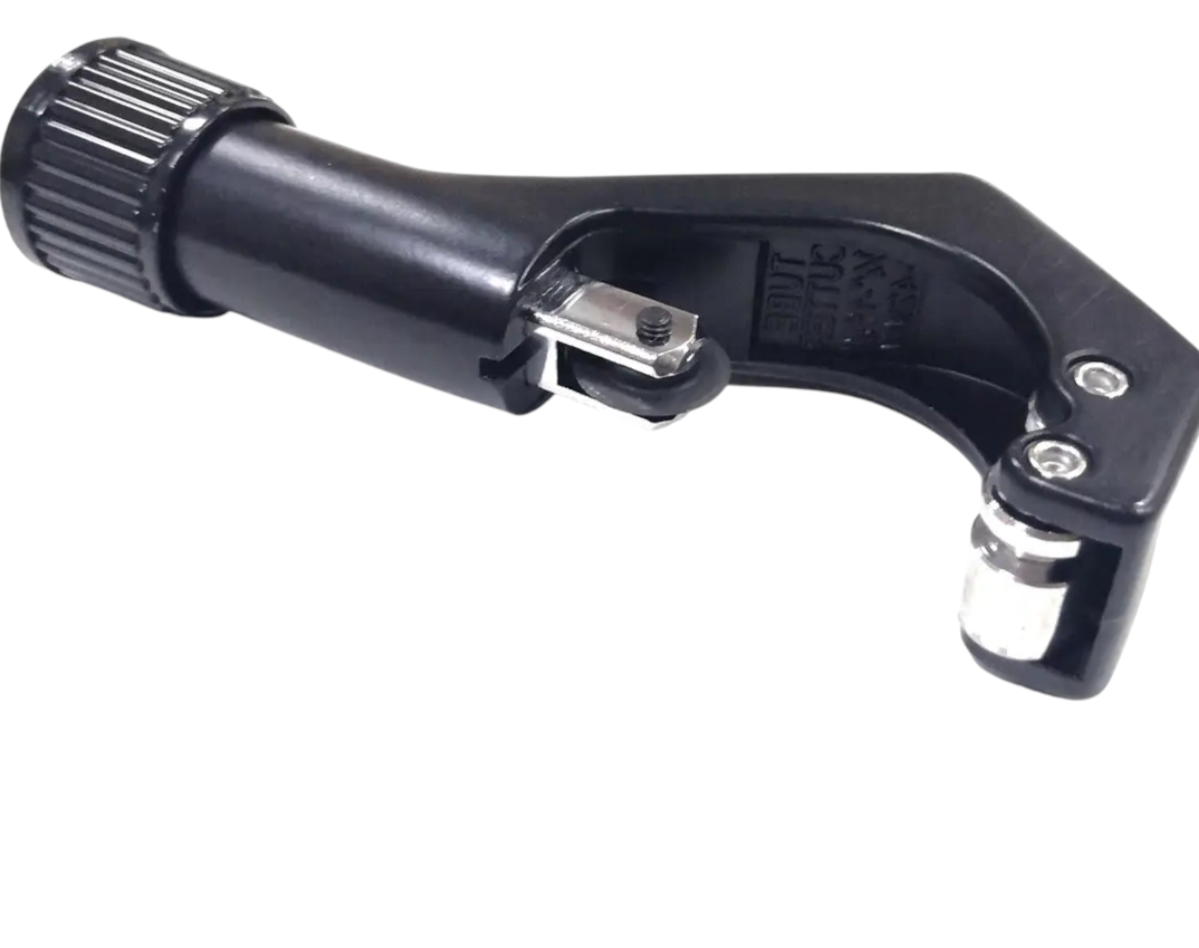 Труборіз професійний Mastercool МС-70035 для різання мідних труб 6-40 мм з ергономічною ручкою (ІНГП_МС-70035_01) - фото 10 Труборіз професійний Mastercool МС-70035 для різання мідних труб 6-40 мм з ергономічною ручкою (ІНГП_МС-70035_01) - фото 10