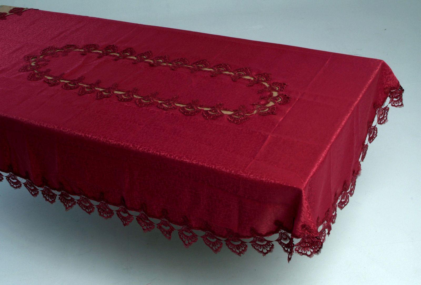 Скатерть на овальный стол B 150x220 см Скатерть на овальный стол B 150x220 см