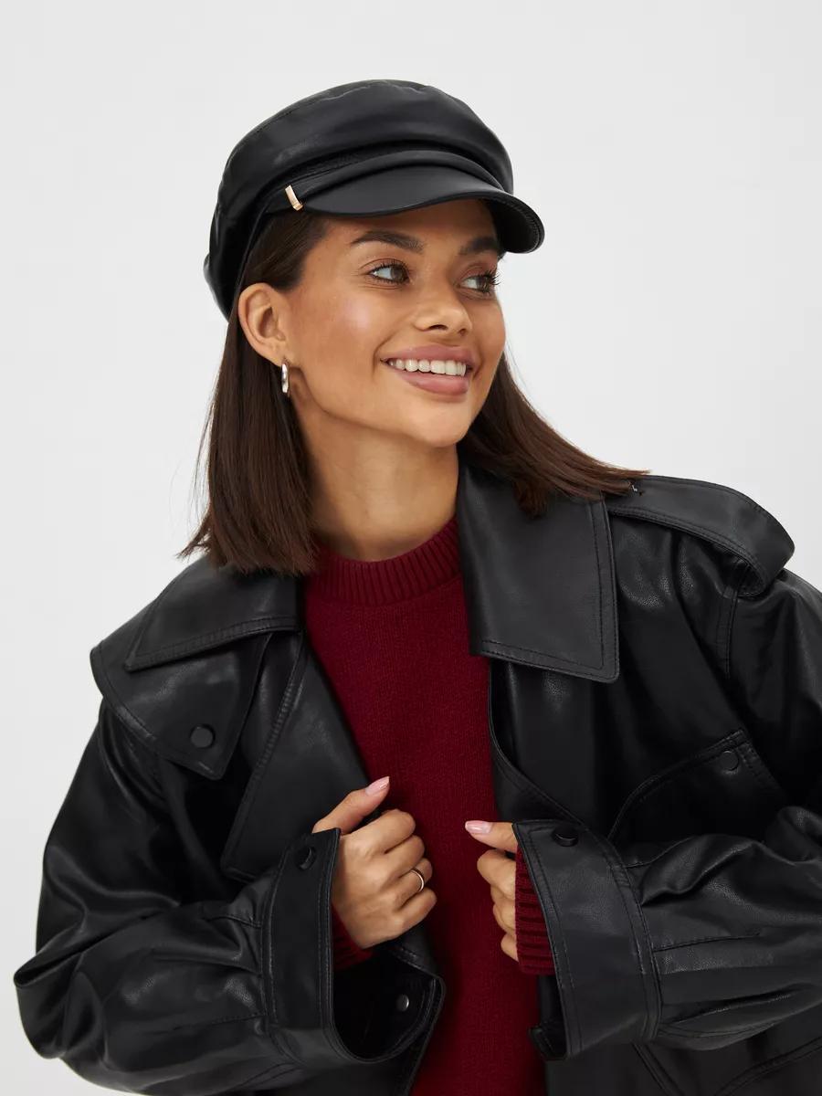 Кепка женская CAPITAINE из кожзама Черный