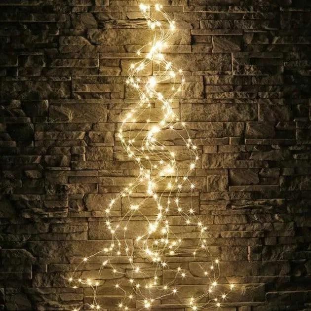 Гирлянда Конский хвост 200 LED 10 нитей от сети 2 м Белый теплый (0103) Гирлянда Конский хвост 200 LED 10 нитей от сети 2 м Белый теплый (0103)