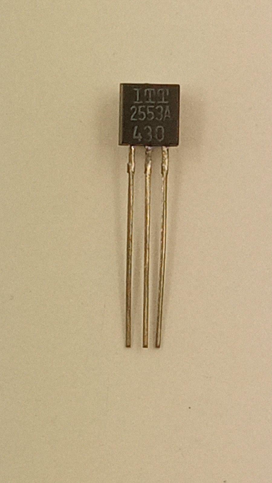 Транзистор 2N2553A npn 3A 60V TO92 (09916)