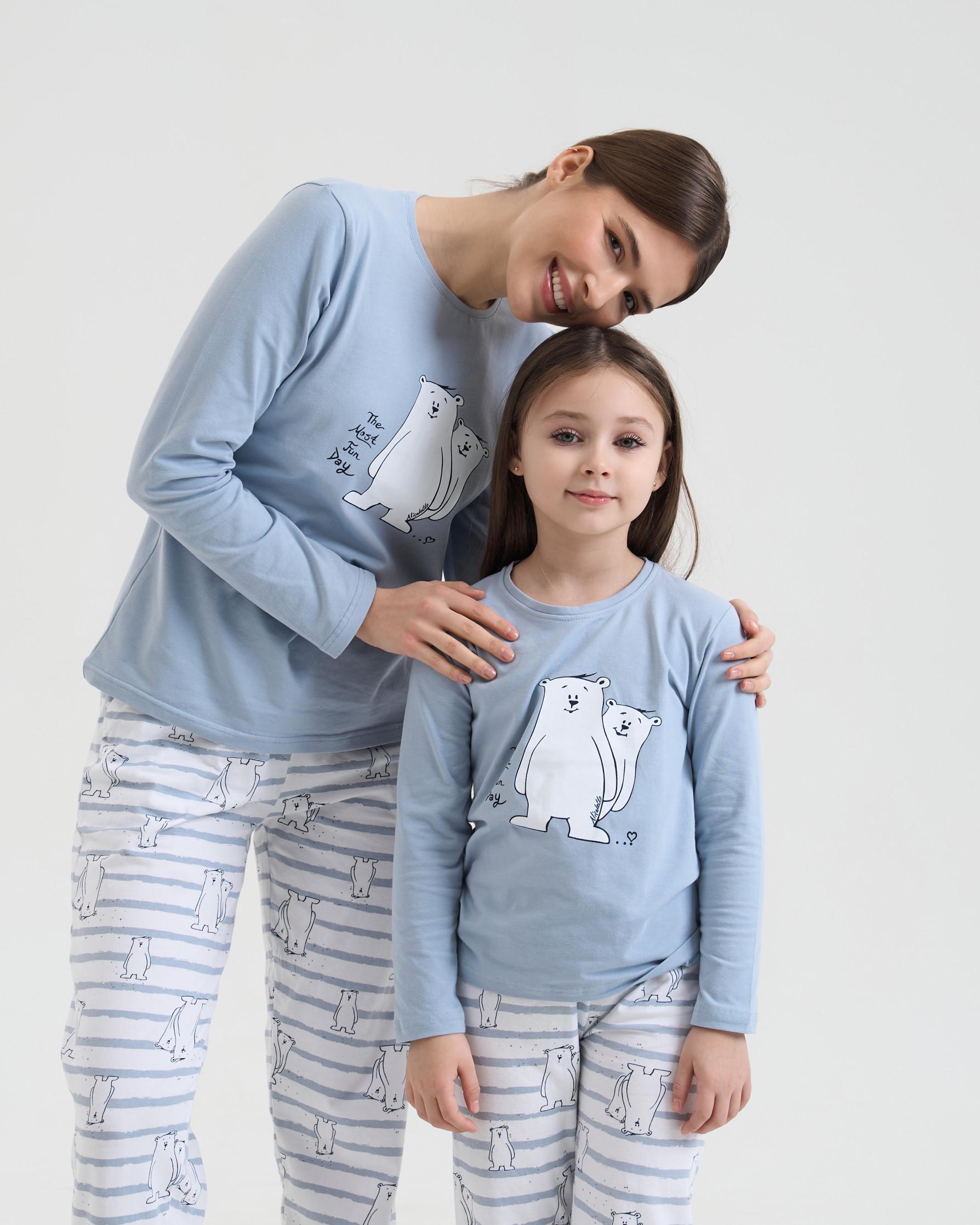 Пижама женская со штанами Nicoletta 96770k Полярные медведи Family look мама/дочка L Голубой - фото 6 Пижама женская со штанами Nicoletta 96770k Полярные медведи Family look мама/дочка L Голубой - фото 6