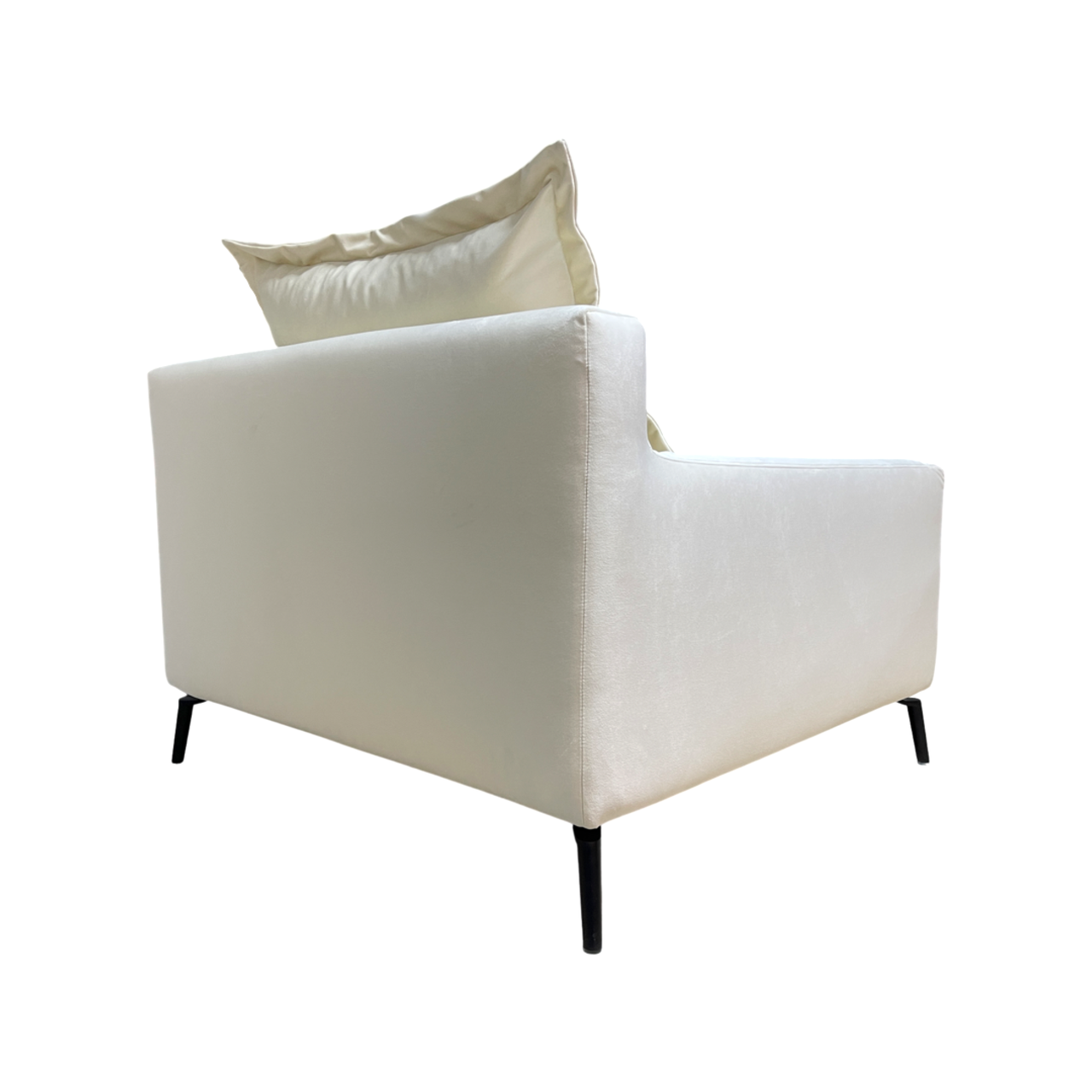 Мягкое кресло MeBelle KAMAL арт-деко/модерн велюр Молочный (A_009_w) - фото 3 Мягкое кресло MeBelle KAMAL арт-деко/модерн велюр Молочный (A_009_w) - фото 3