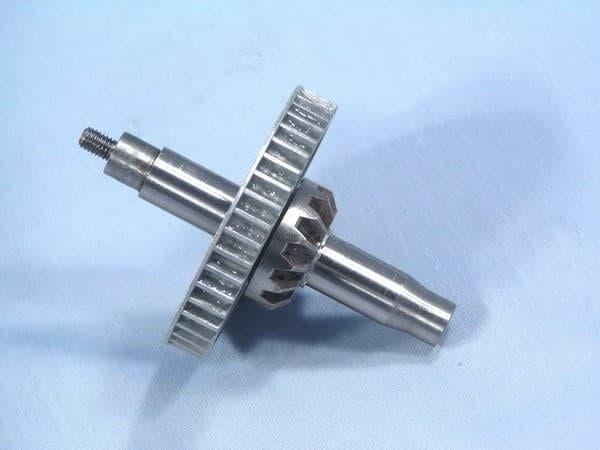 Шестерня вертикального привода для кухонного комбайна Kenwood (KW696665)