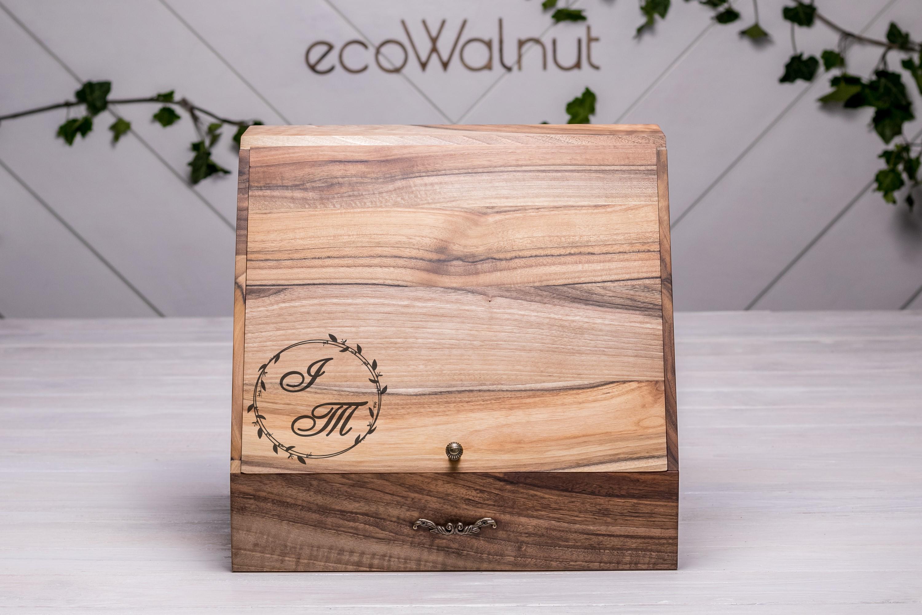 Підставка/органайзер EcoWalnut для годинника з індивідуальним гравіюванням (EB-1.2) - фото 2