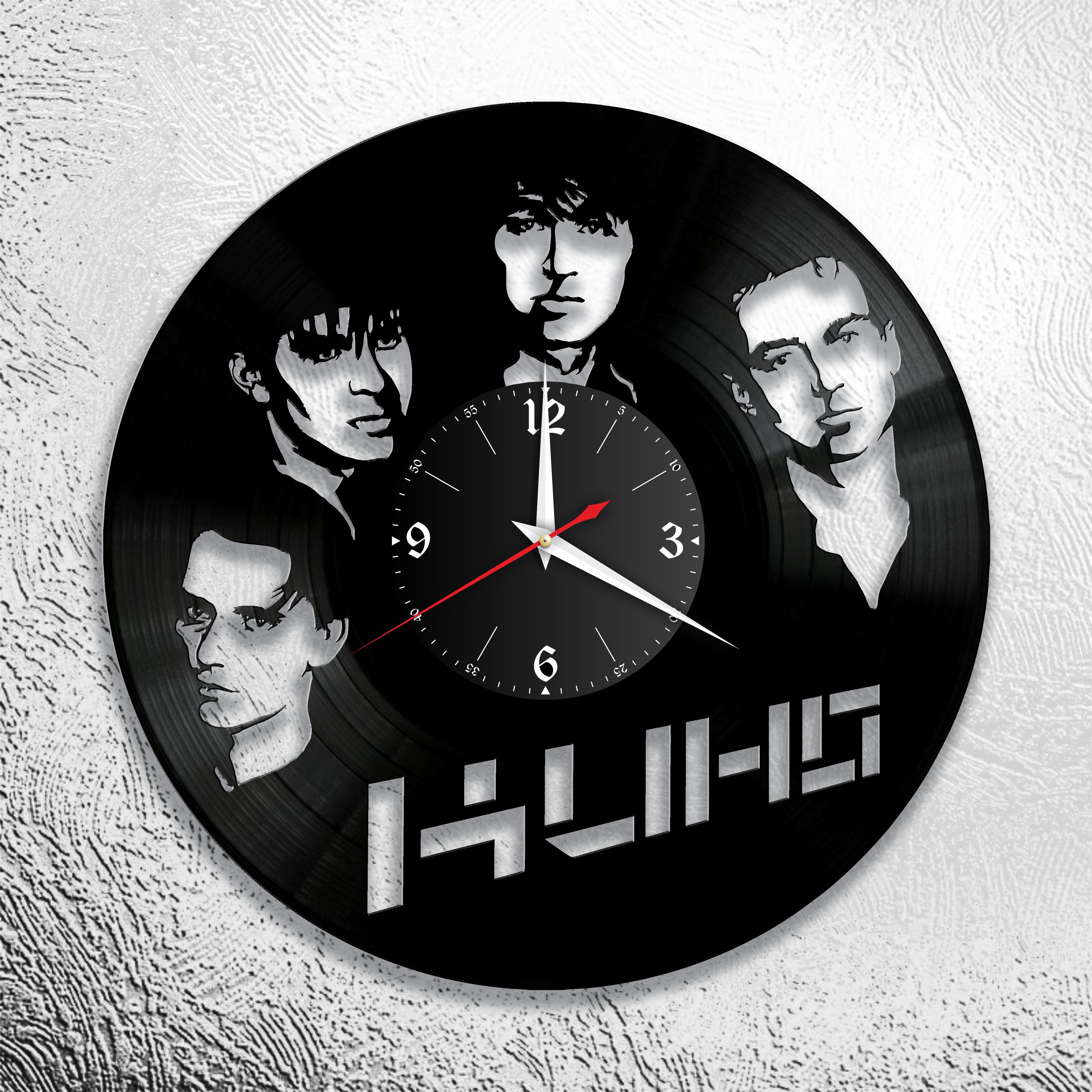 Часы настенные Виктор Цой 0563 из виниловой пластинки