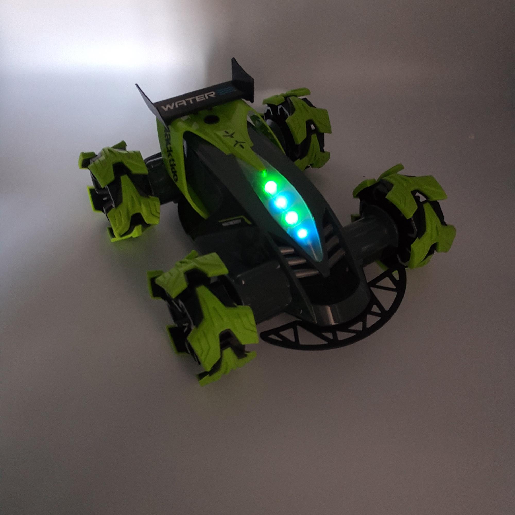 Машина гоночная трюковая AmirTure с озвучкой и подсветкой 30 см Зеленый (121037z) - фото 2 Машина гоночная трюковая AmirTure с озвучкой и подсветкой 30 см Зеленый (121037z) - фото 2