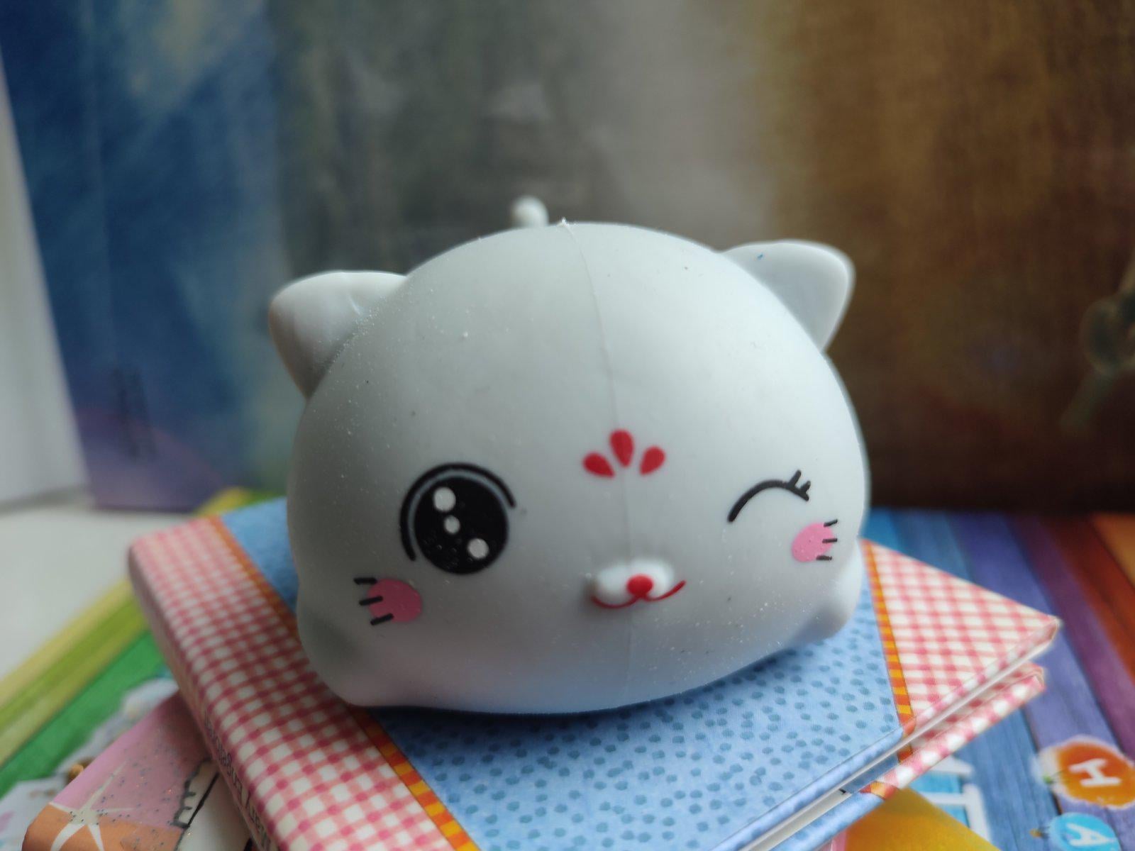 Игрушка-антистересс Сквиши Котик с пенным наполнителем Белый (22764)