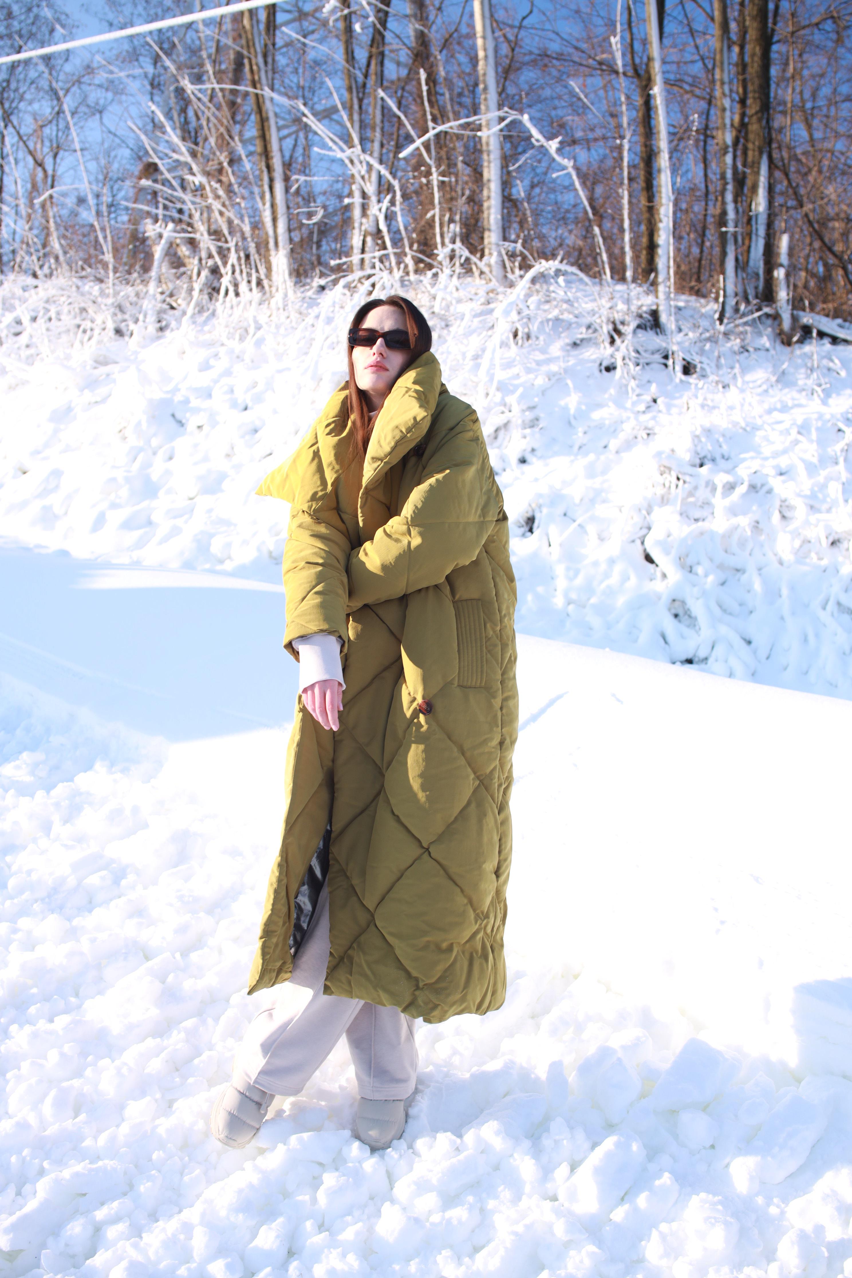 Пуховик жіночий FLoveTouch Софі оверсайз onesize Оливковий - фото 3 Пуховик жіночий FLoveTouch Софі оверсайз onesize Оливковий - фото 3