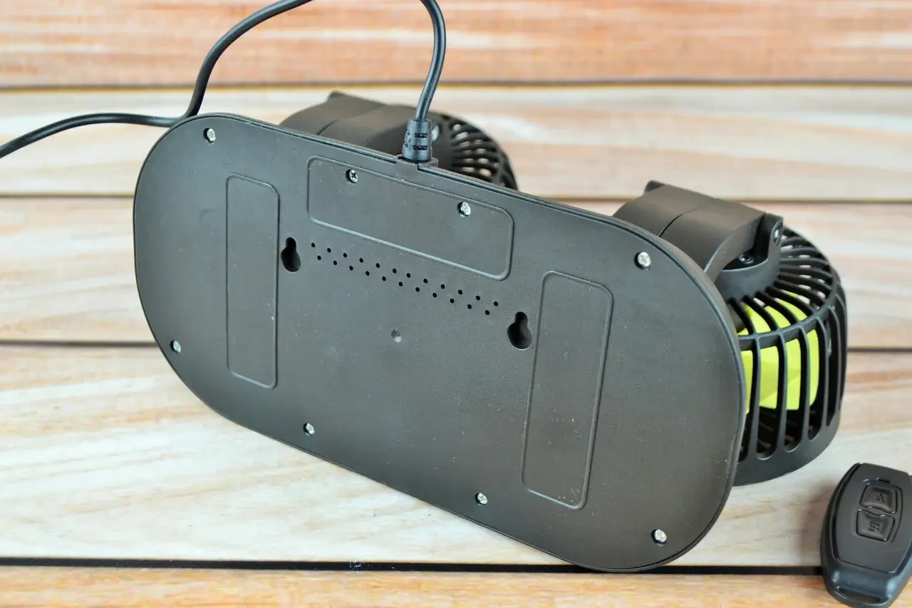 Вентилятор автомобільний від прикурювача 12-24v подвійний з регулюванням швидкості та термометром (2375970930) - фото 3