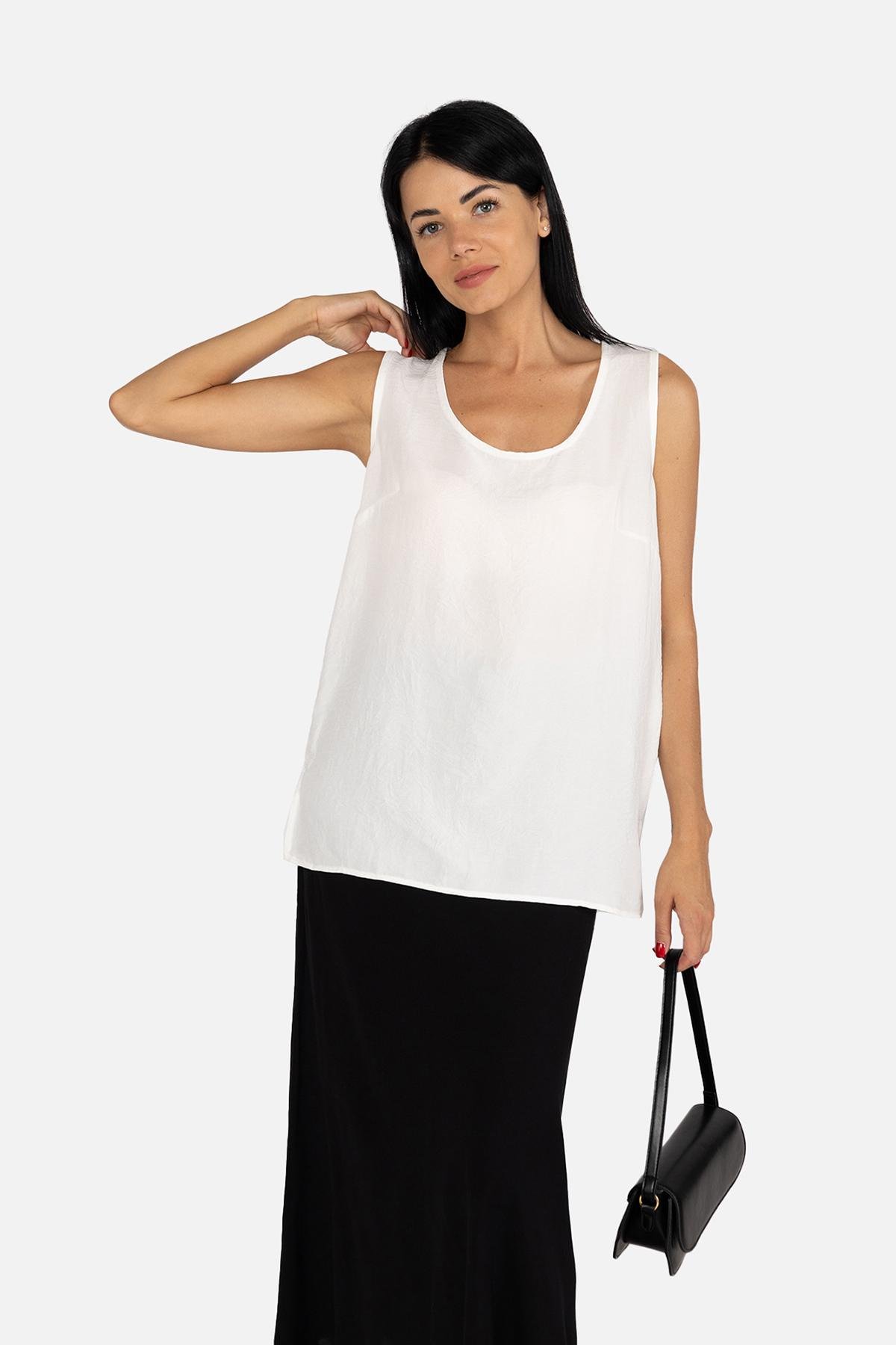 Блуза женская ЦБ-00256402 с коротким рукавом р. 42 Белый (SKT001010089)